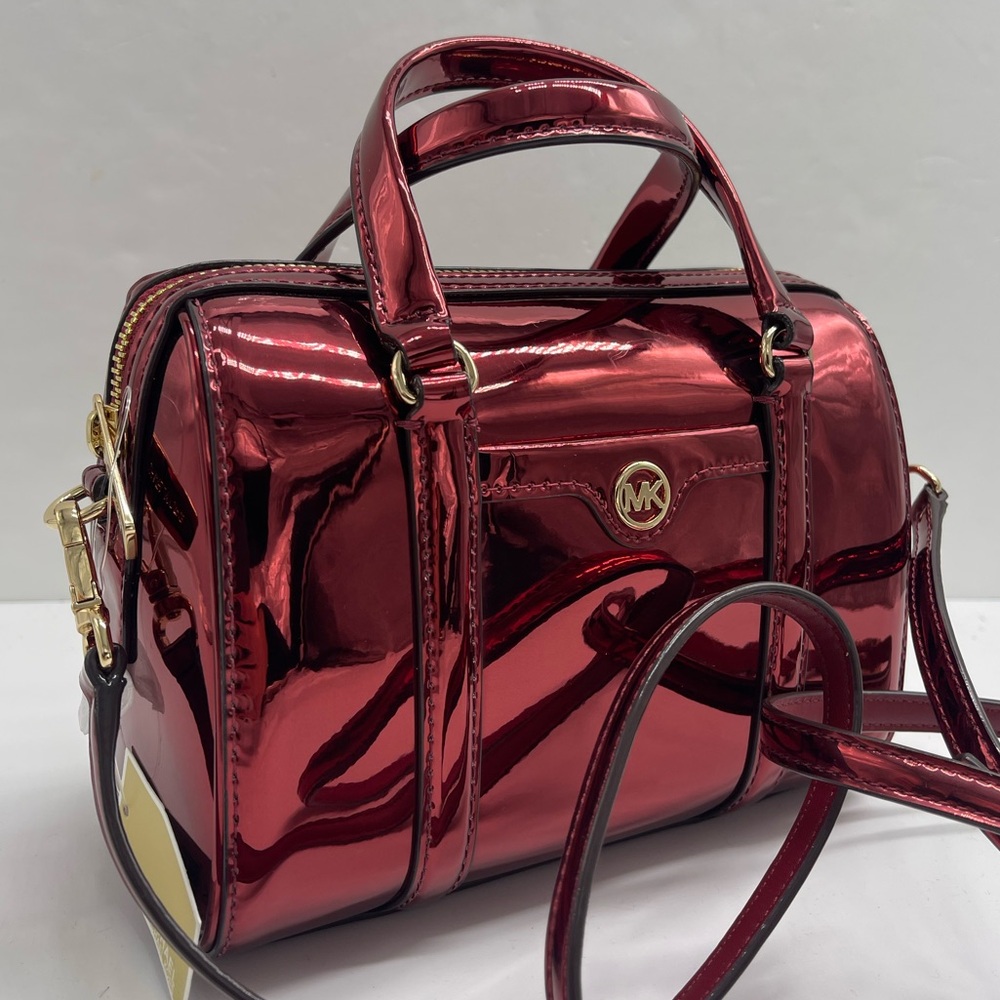 MICHAEL KORS Jet Set Sm Metallic Convertible Crossbody Duffle XBODY
Cherry
NWT - Picture 1 of 16